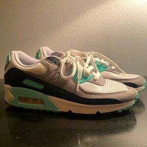 Nike Air Max- White/Teal